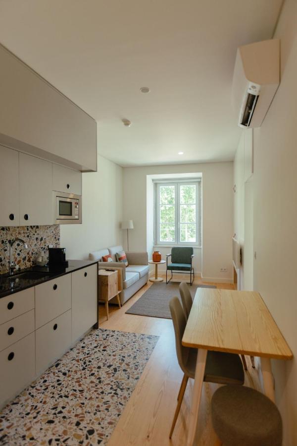 Trindade 19 - 1c Fernao Pires Apartamento Lisboa